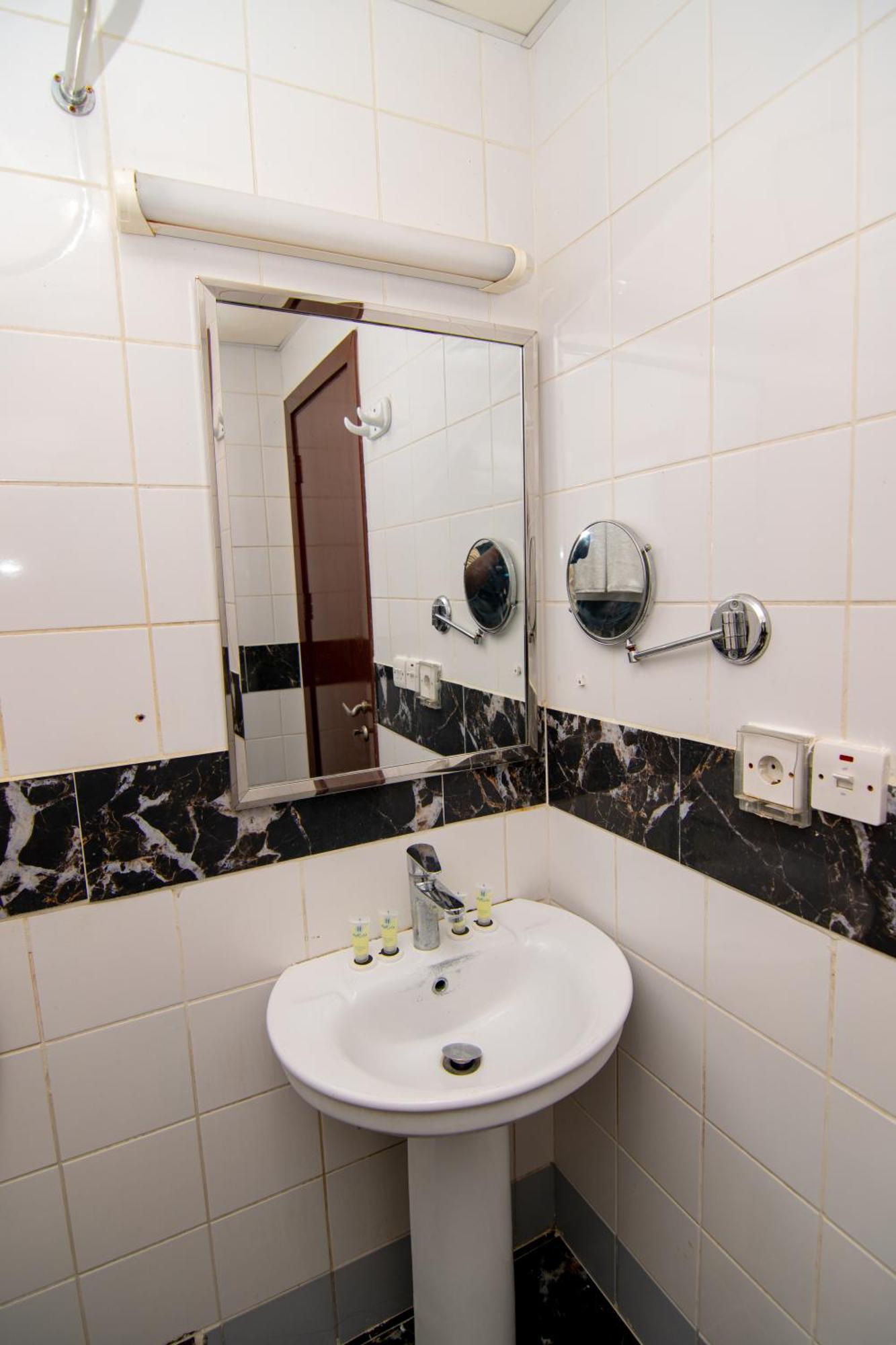 Shurakaa Al Khair Hotel Mekka Kültér fotó